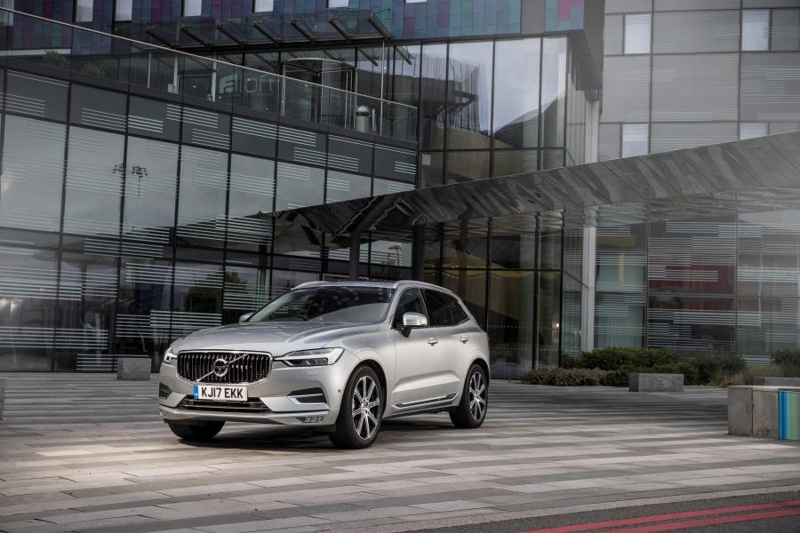  Volvo XC60 D4 Inscription 2017 года  (UK) (фото 81 из 172)